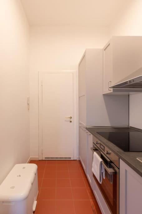 Appartamento Elegante Bilocale Porta Genova - Mirable Pm Milano Esterno foto